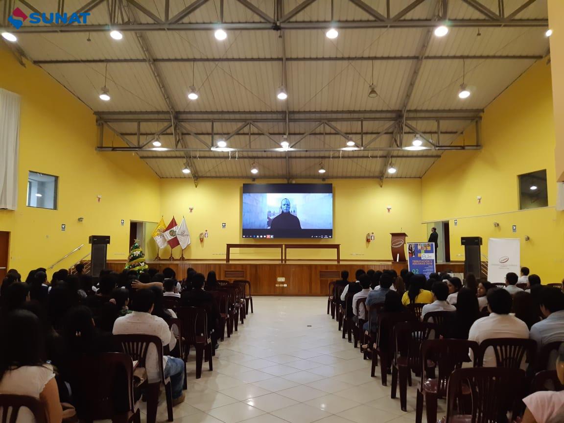 Universidad Católica los Ángeles de Chimbote realiza Enc. Universitario Cultura Tributaria Universidad Católica los Ángeles de Chimbote realiza Enc. Universitario Cultura Tributaria
